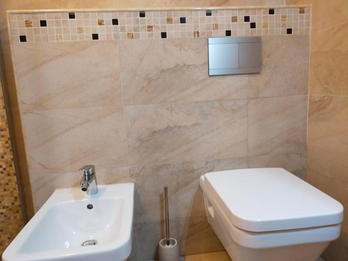 Hunyadi Luxury Dna Stanca 1 Apartment Sibiu Bagian luar foto